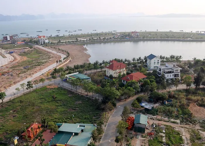 Da Lat Camp * Ha Long